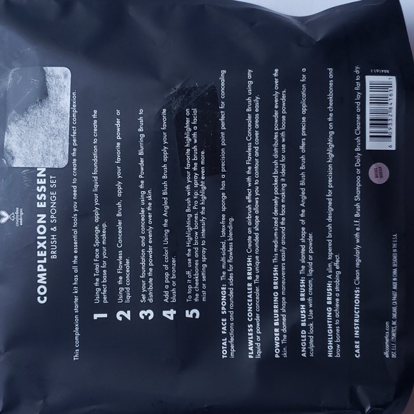 e.l.f. Complexion Essentials Brush & Sponge Set - New - Picture 3 of 4